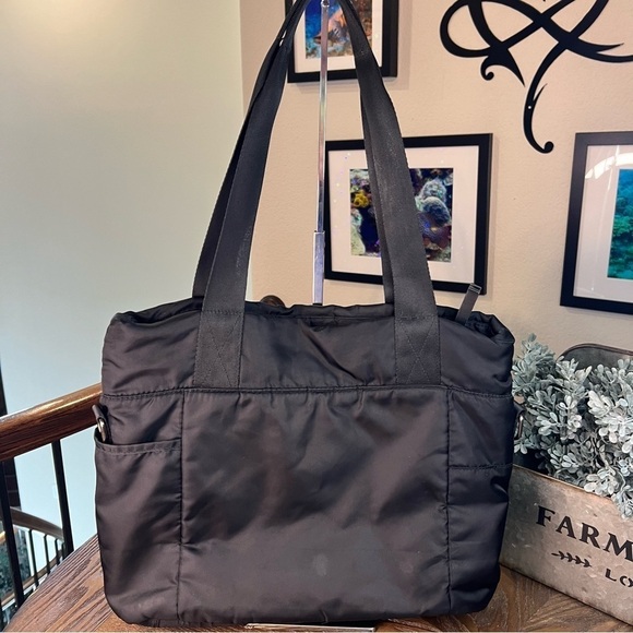 Gaiam Yoga Bag includes mat carry strap - Picture 3 of 4